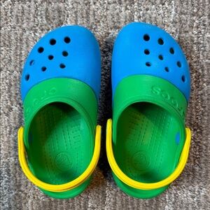 CROCS Kids Dual-Color Block Clogs - Blue Yellow and Green